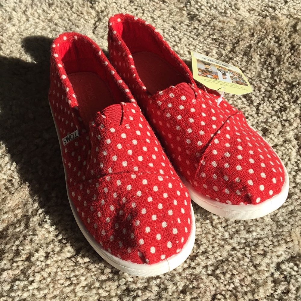 TOMS red polka dot shoes